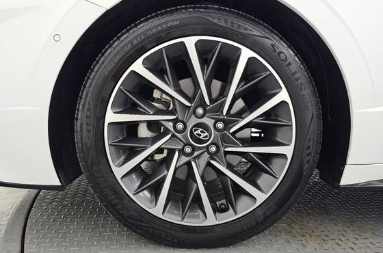 Hyundai Sonata 2.0 Premium Family — пробег 86 362 км — фото 5 из 5