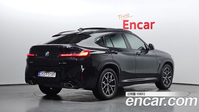 BMW X4 xDrive20i M Sport — пробег 14 534 км — фото 2 из 5
