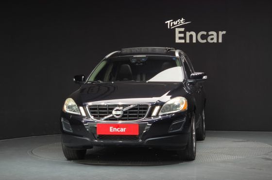 Volvo XC60 D5 AWD 1st — пробег 214 361 км — фото 3 из 5