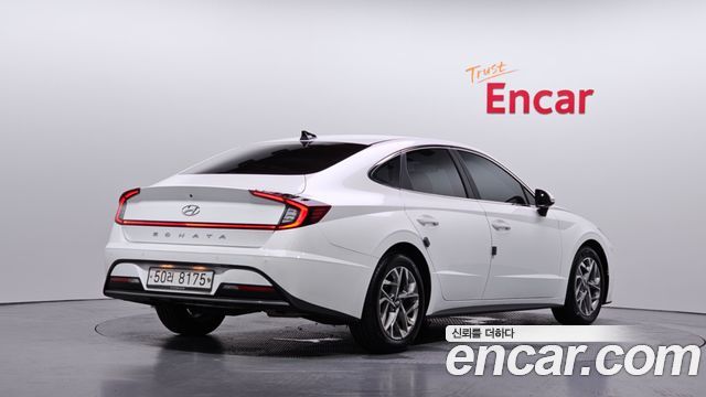 Hyundai Sonata 2.0 Premium Family — пробег 78 642 км — фото 2 из 5
