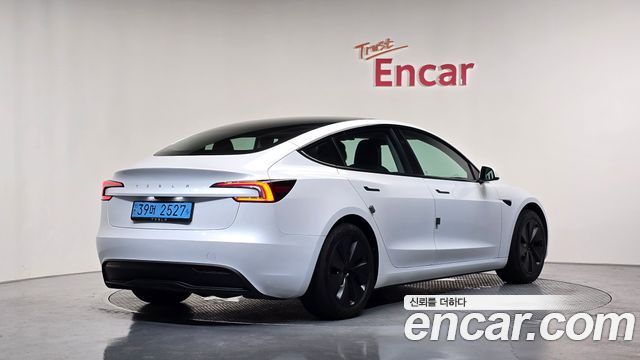 Tesla Model 3 RWD — пробег 57 161 км — фото 2 из 5