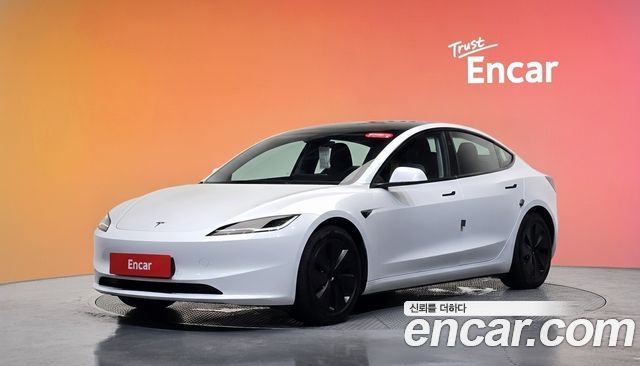 Tesla Model 3 RWD — пробег 57 161 км — фото 1 из 5