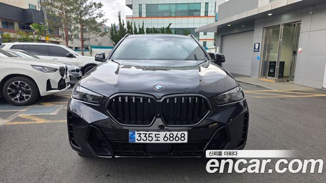 BMW X6 xDrive40d M Sport Online Exclusive — пробег 8 600 км — фото 1 из 5
