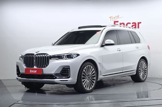 BMW X7 xDrive 40d Design Pure Excellence 7-Seater — пробег 80 804 км — фото 3 из 5