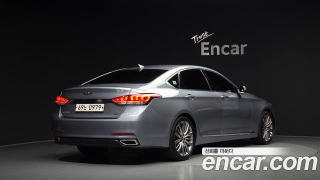 Hyundai Genesis из Кореи Encar