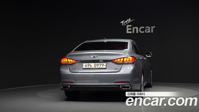 Hyundai Genesis из Кореи Encar