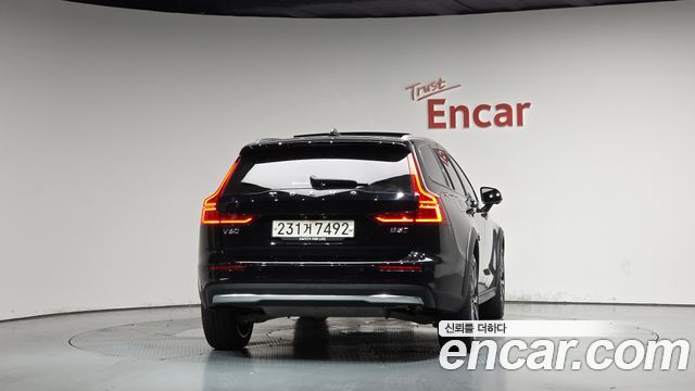 Volvo V60 из Кореи Encar