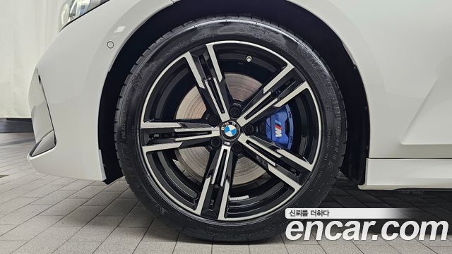 BMW 3-Series 320i M Sport — пробег 14 912 км — фото 5 из 5
