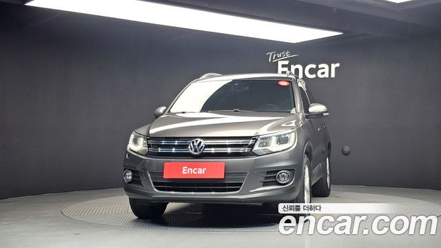 Volkswagen Tiguan 2.0 TDI Comfort 5N — пробег 216 929 км — фото 3 из 5