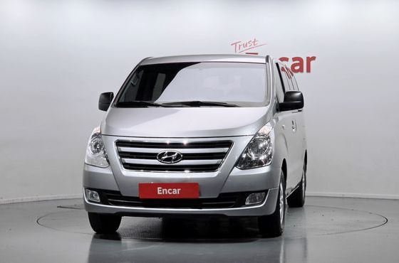 Hyundai Starex 12-Seater Wagon Smart — пробег 155 207 км — фото 3 из 5