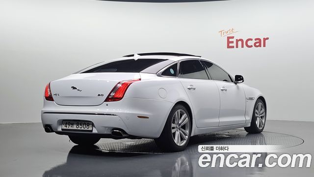 Jaguar XJ 3.0 SC Premium Luxury LWB X351 — пробег 130 983 км — фото 2 из 5