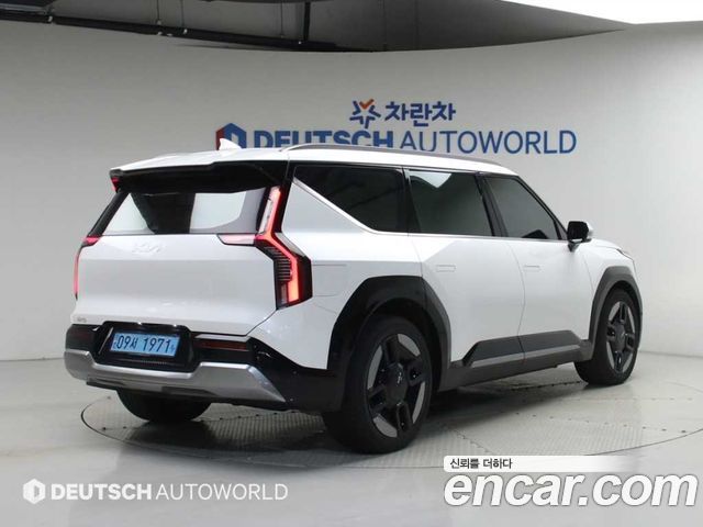 Kia EV9 из Кореи Encar