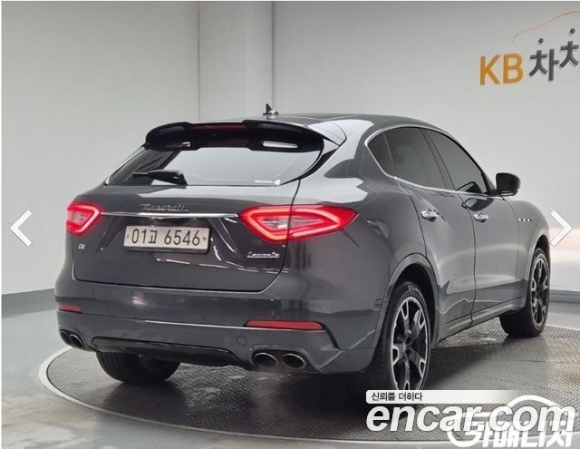 Maserati Levante 3.0 AWD Sport — пробег 155 000 км — фото 4 из 5