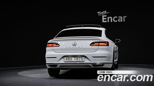 Volkswagen Arteon 2.0 TDI Prestige — пробег 102 215 км — фото 4 из 5