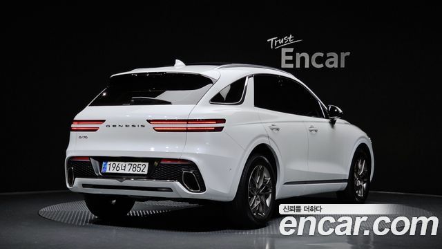 Genesis GV70 из Кореи Encar