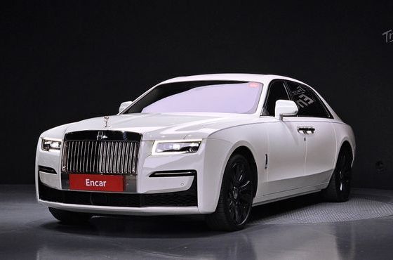 Rolls-Royce Ghost 6.7 EWB V12 — пробег 8 991 км — фото 1 из 5