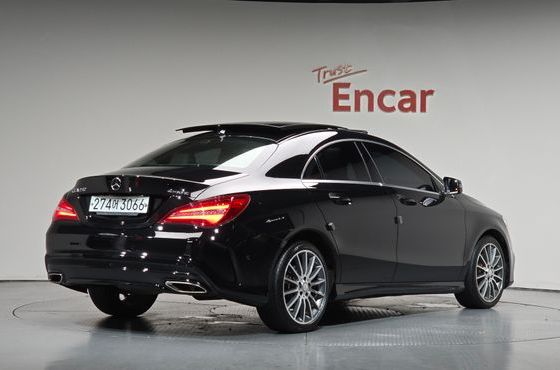 Mercedes-Benz CLA-Class CLA250 4MATIC AMG Line — пробег 80 584 км — фото 2 из 5