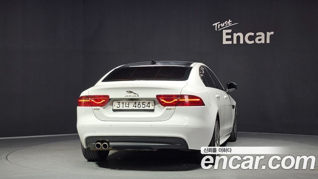 Jaguar XE из Кореи Encar