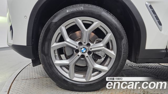 BMW X3 xDrive 20i — пробег 38 238 км — фото 5 из 5
