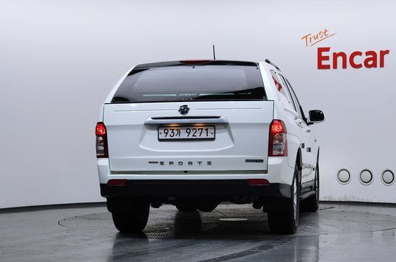 Ssangyong KORANDO Extreme 4WD — пробег 143 892 км — фото 4 из 5