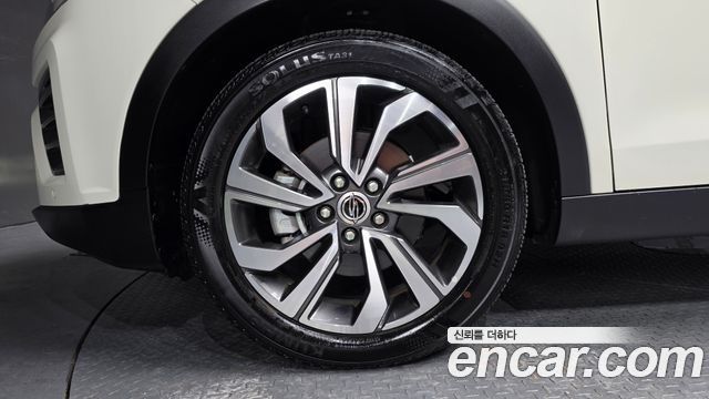 Ssangyong TIBOLI из Кореи Encar