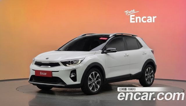 Kia Stonic 1.4 Prestige — пробег 60 833 км — фото 1 из 5