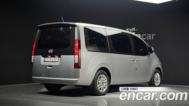 Hyundai Staria из Кореи Encar