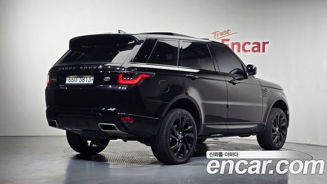 Land Rover Range Rover Sport 3.0 SDV6 HSE Dynamic — пробег 102 416 км — фото 2 из 5