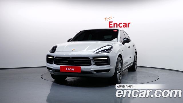 Porsche Cayenne 3.0 E-HYBRID COUPE PLATINUM EDITION — пробег 25 998 км — фото 3 из 5