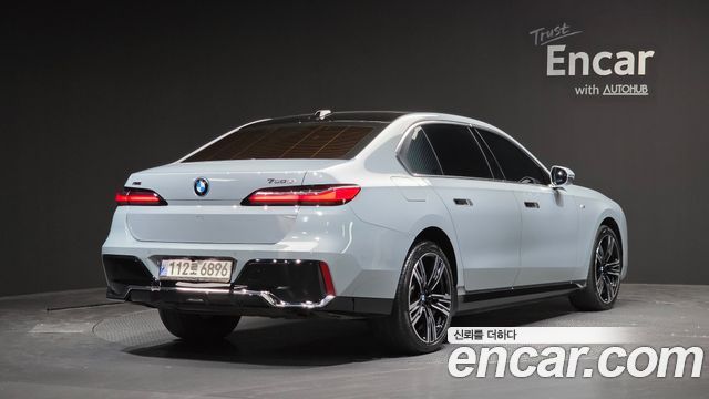 BMW 7-Series из Кореи Encar