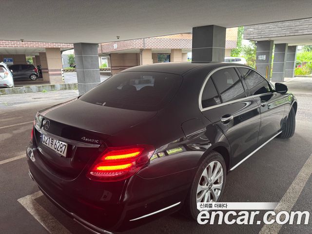 Mercedes-Benz E-Class из Кореи Encar