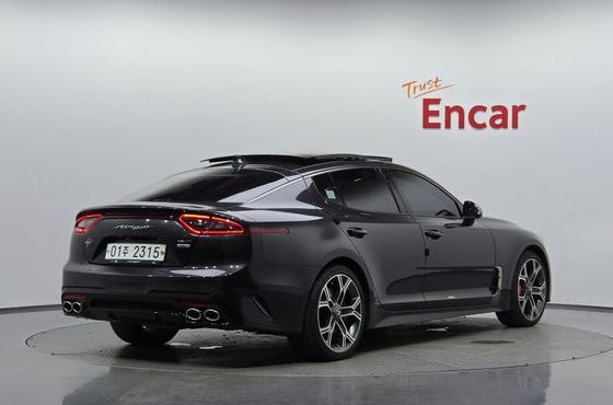 Kia Stinger 3.3 Turbo AWD GT — пробег 40 597 км — фото 2 из 5