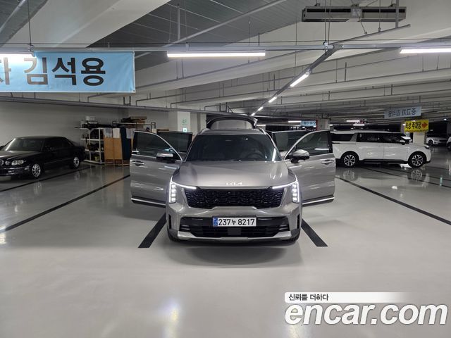 Kia Sorento HEV 1.6 4WD Signature — пробег 23 000 км — фото 1 из 5