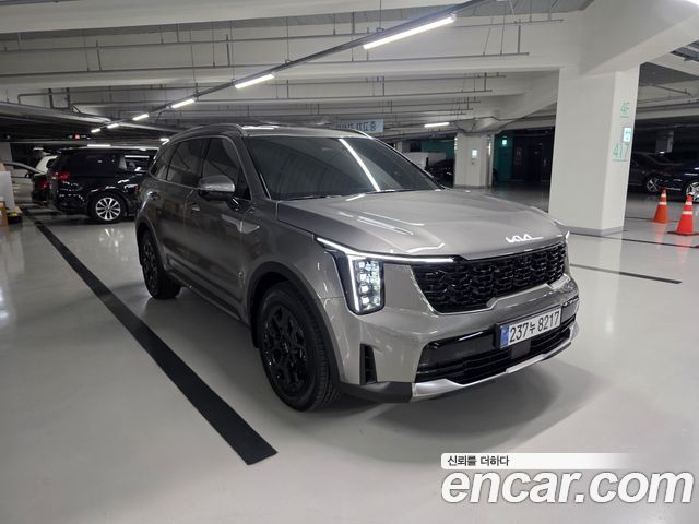 Kia Sorento HEV 1.6 4WD Signature — пробег 23 000 км — фото 2 из 5