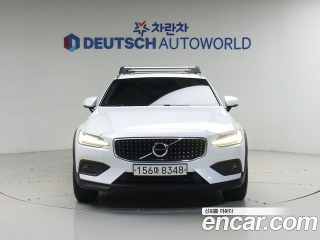 Volvo V60 из Кореи Encar