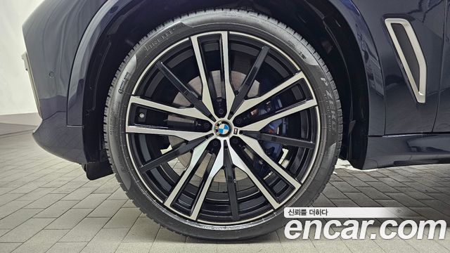 BMW X5 M50i — пробег 156 207 км — фото 5 из 5
