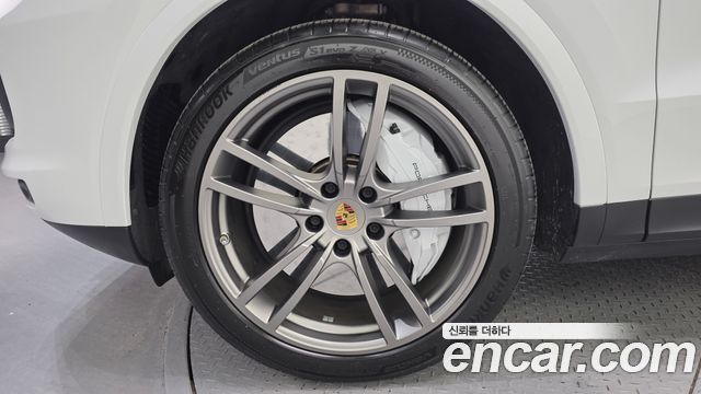 Porsche Cayenne 3.0 — пробег 74 119 км — фото 5 из 5