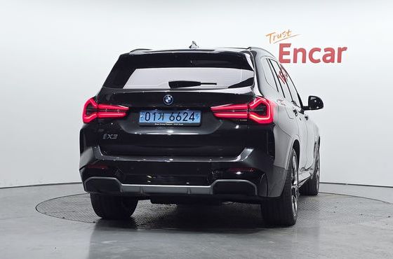 BMW iX3 M Sports — пробег 50 137 км — фото 4 из 5
