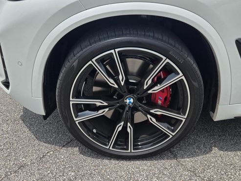 BMW X5 M60i — пробег 4 560 км — фото 5 из 5