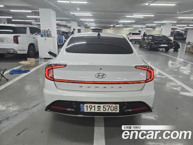Hyundai Sonata 2.0 Premium Plus — пробег 106 091 км — фото 4 из 5
