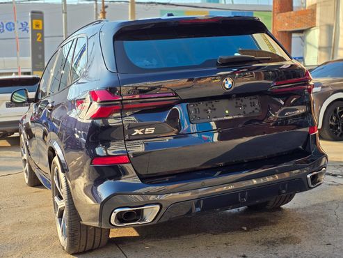 BMW X5 xDrive 30d M Sport — пробег 4 549 км — фото 2 из 5