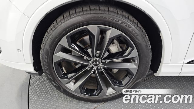 Audi Q7 из Кореи Encar