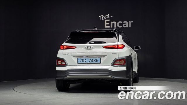 Hyundai Kona из Кореи Encar
