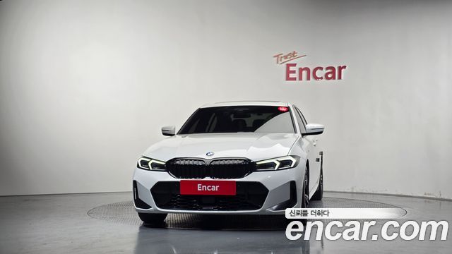 BMW 3-Series из Кореи Encar