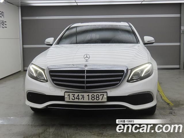 Mercedes-Benz E-Class из Кореи Encar
