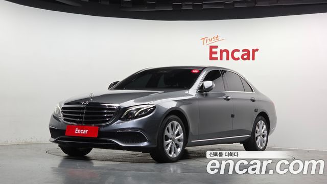 Mercedes-Benz E-Class E220d 4MATIC Exclusive — пробег 122 188 км — фото 1 из 5