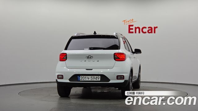 Hyundai Venue из Кореи Encar