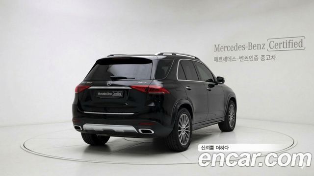 Mercedes-Benz GLE-Class GLE300d 4MATIC — пробег 26 268 км — фото 2 из 5