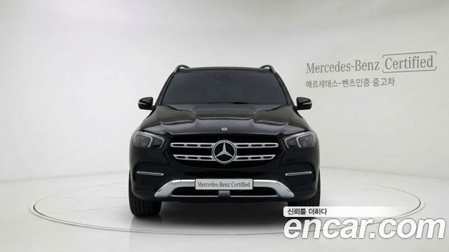 Mercedes-Benz GLE-Class GLE300d 4MATIC — пробег 26 268 км — фото 3 из 5