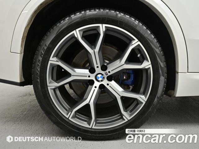 BMW X5 xDrive 30d M Sport First Edition — пробег 97 083 км — фото 5 из 5